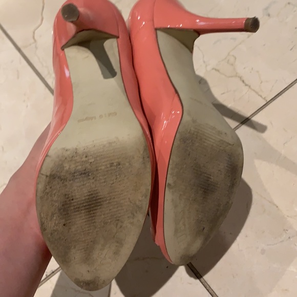 GUESS Barbie pink heels - Picture 4 of 4